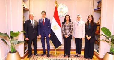 وزيرة التضامن تلتقى رئيس بعثة اللجنة الدولية للصليب الأحمر لدعم قطاع غزة