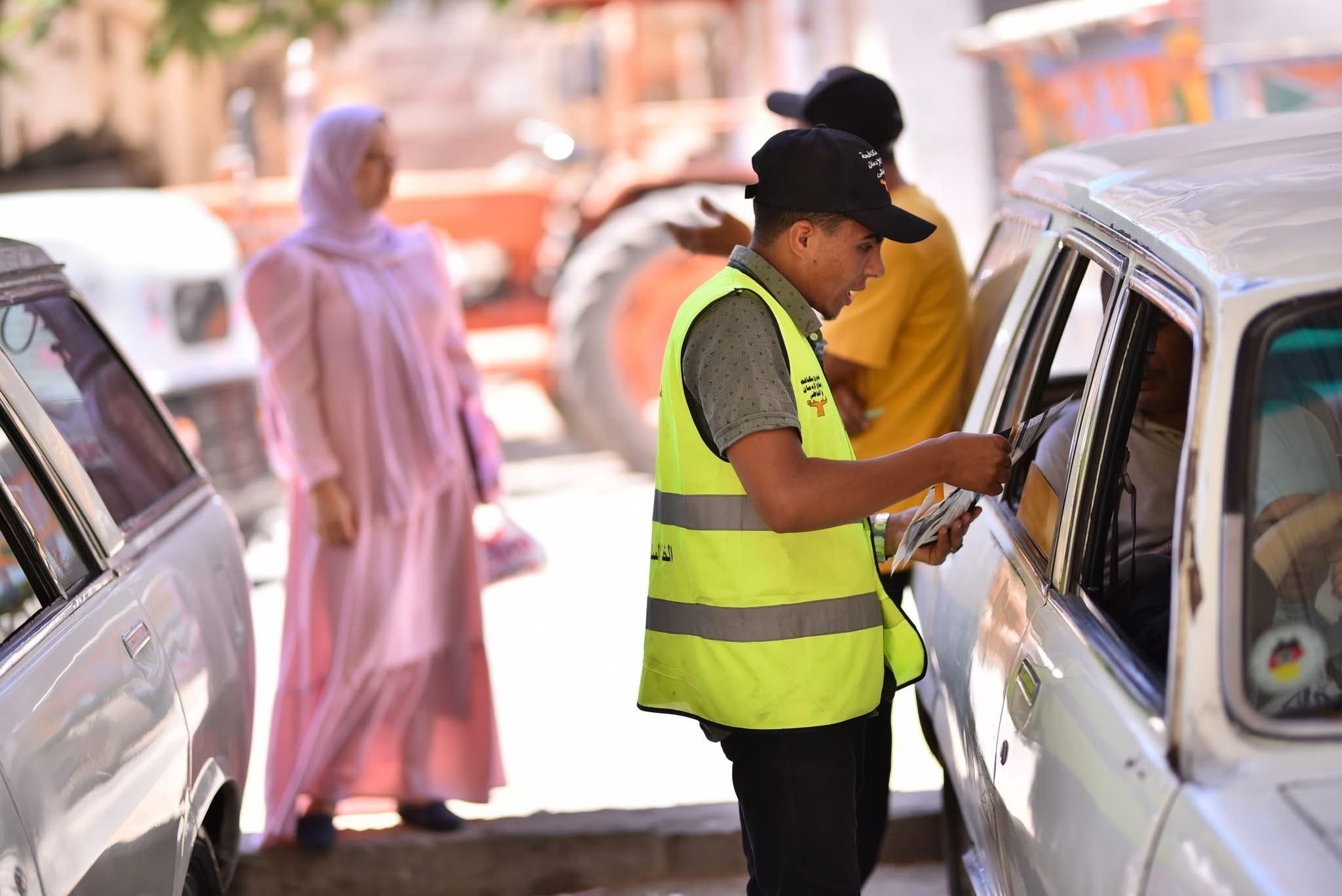 حملة صندوق مكافحة الإدمان بالمواقف لرفع وعي السائقين بخطورة المخدرات.. صور