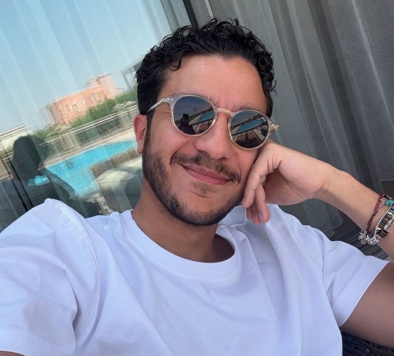 نور النبوي يثير الجدل بظهوره بخاتم خطوبة.. فهل ارتبط؟!