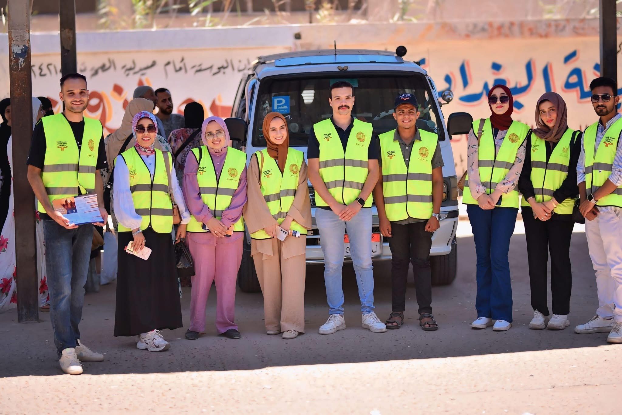حملة صندوق مكافحة الإدمان بالمواقف لرفع وعي السائقين بخطورة المخدرات.. صور