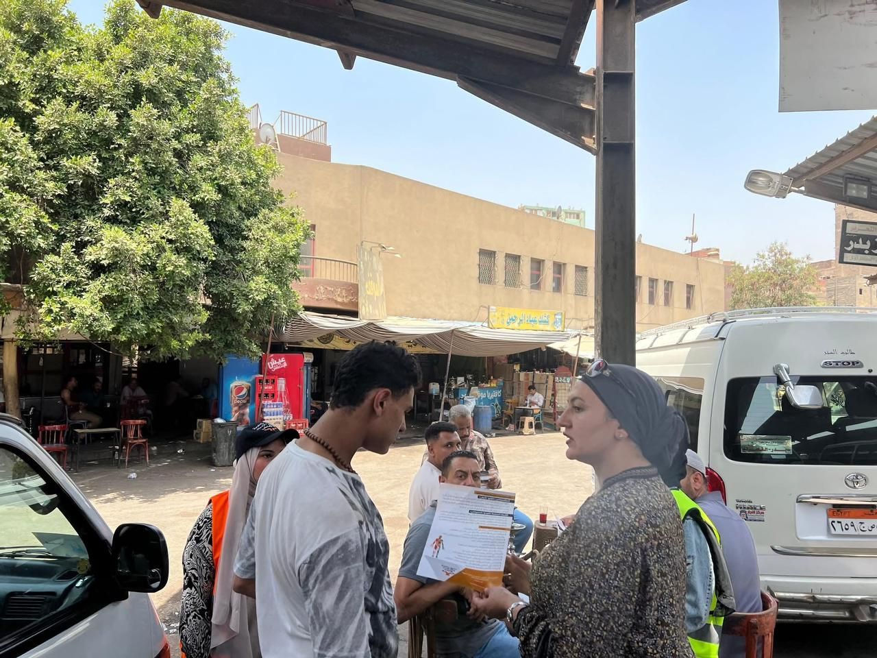 حملة صندوق مكافحة الإدمان بالمواقف لرفع وعي السائقين بخطورة المخدرات.. صور