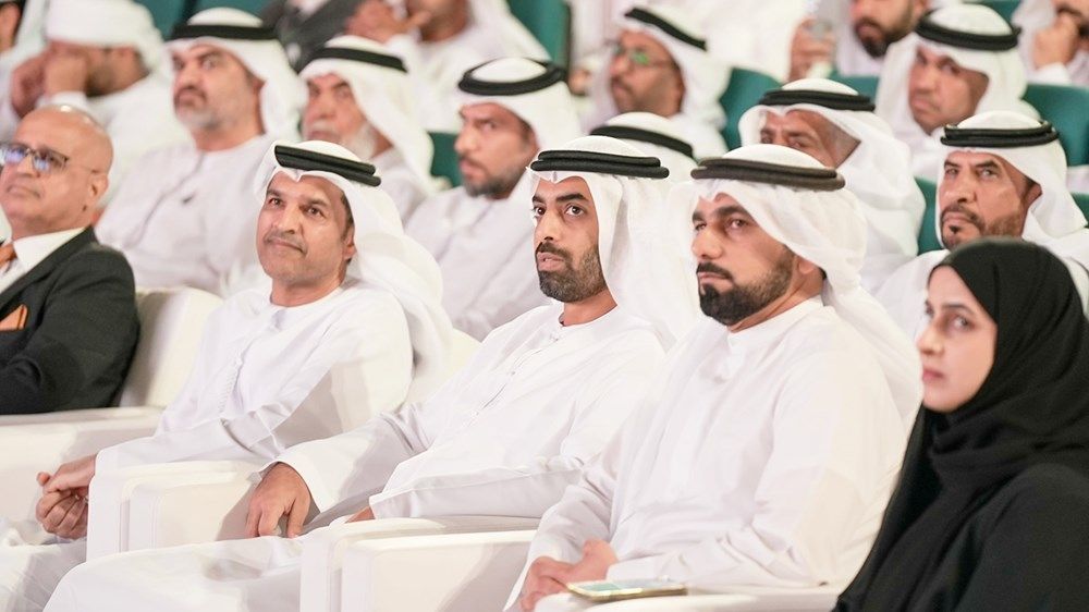 أحمد بن سعود القاسمي يشهد حفل تخريج الدفعة الـ 18 من طلبة مدارس التكنولوجيا التطبيقية