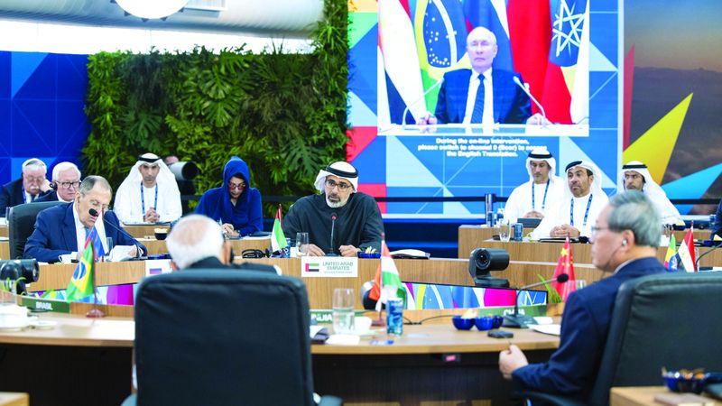 الامارات | خالد بن محمد: الحوار البنّاء والتكامل الاقتصادي من أهم ركائز تحقيق الاستقرار الدولي