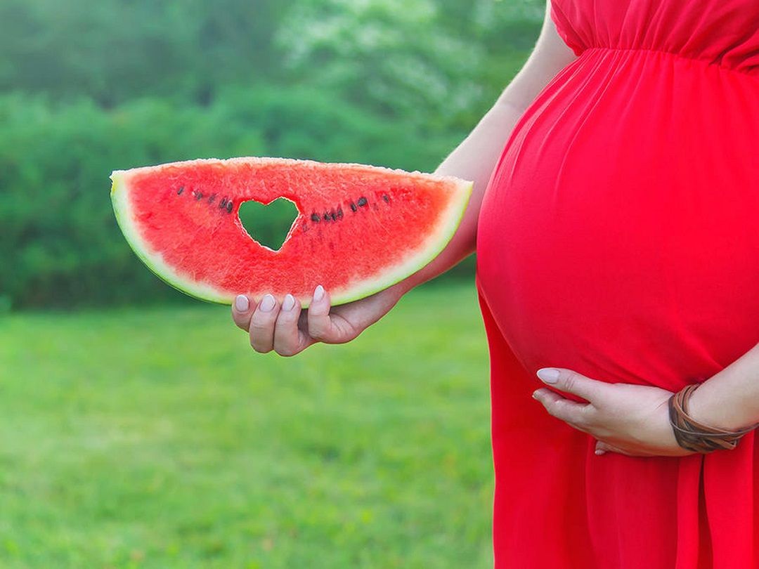 مخاطر ارتفاع حرارة الصيف على الحامل والجنين في الشهور الأولى