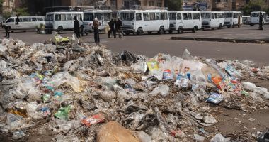 صحح مفاهيمك.. إلقاء القمامة فى الطرقات إيذاء للناس وإثم وعبث بالنعمة