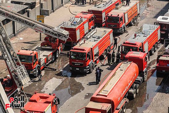 النيابة العامة تباشر التحقيق فى أسباب حريق سنترال رمسيس.. صور