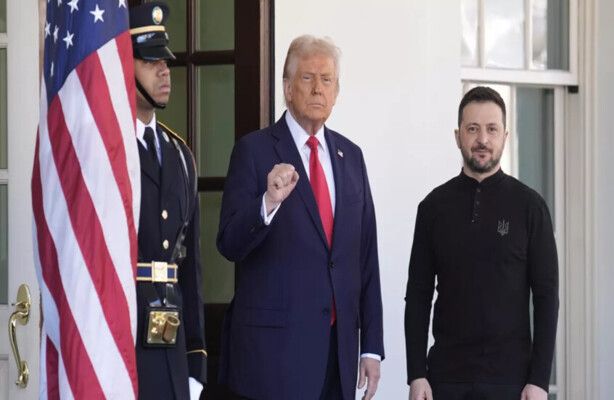 "وول ستريت جورنال": ترامب وعد زيلينسكي بتقديم أكبر قدر من المساعدات العسكرية رغم التعليق الموقت