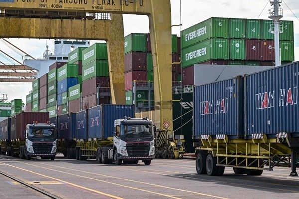 إندونيسيا تعتزم استئناف مفاوضات الرسوم الجمركية مع الولايات المتحدة