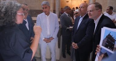 وزير السياحة ومحافظ القاهرة يفتتحان قبتي يحيي الشبيه وصفي الدين جوهر بعد ترميمهما