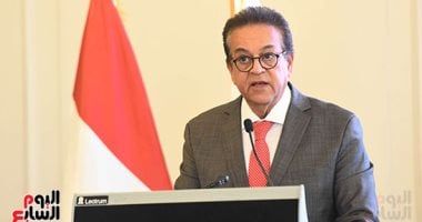 وزير الصحة يترأس غرفة الأزمات لمتابعة تداعيات حريق سنترال رمسيس