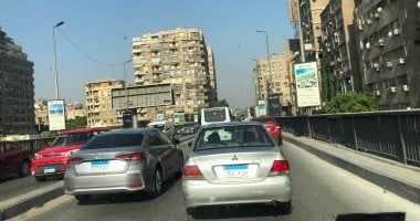 كثافات مرورية أعلى كوبرى أكتوبر بسبب عمليات تبريد حريق سنترال رمسيس.. صور