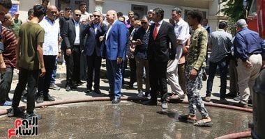 محافظ القاهرة يتفقد موقع حريق سنترال رمسيس