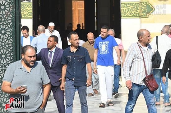 تشييع جثمان وائل مرزوق أحد ضحايا سنترال رمسيس من مسجد السيدة نفيسة.. صور