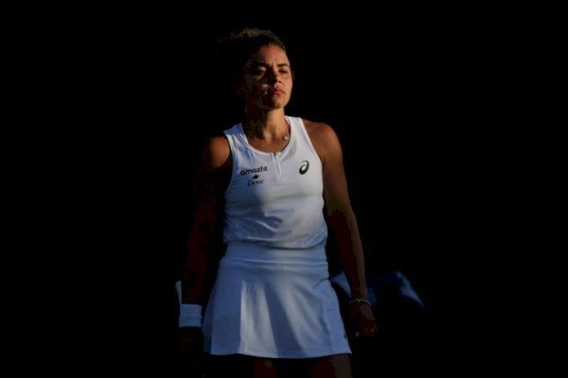 الإيطالية باوليني تتخلى عن مدربها لوبيس بعد خروجها من ويمبلدون