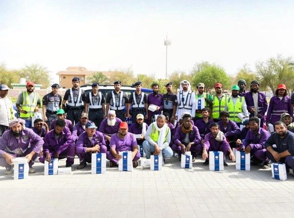 شرطة أبوظبي تنفذ مبادرة "معاً لظل آمن" لحماية العمال