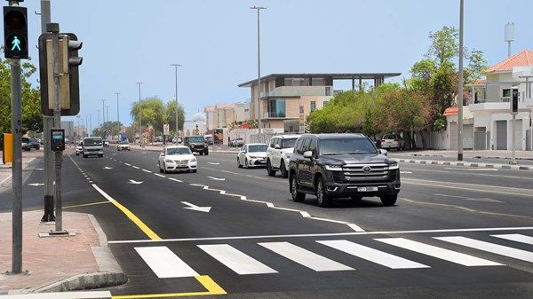 "طرق دبي" تنفذ تحسينات مرورية على تقاطع شارع الوصل مع "المنارة"