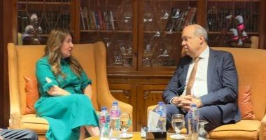 وزير الطيران يشارك فى ندوة بعنوان "Airport Day" بدعوة من السفارة الأمريكية