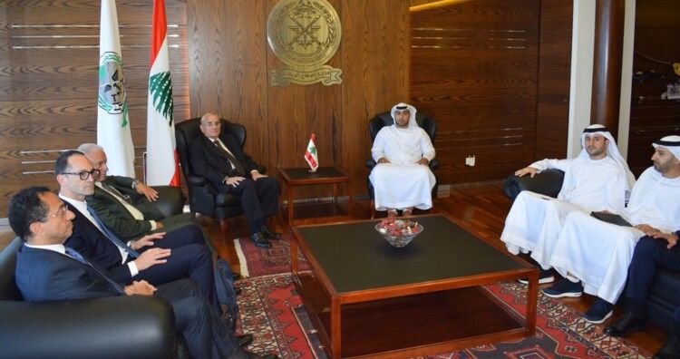 وزير الدفاع استقبل رئيس مجلس أبوظبي للاستثمار واطلع من مخول على نتائج دورة نظمتها المفتشية العامة في الجيش