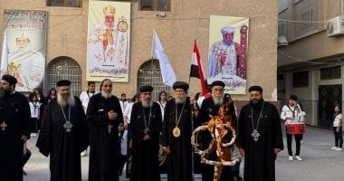 بعد رسامته بيد البابا تواضروس.. أسقف إيبارشية البحيرة يجرى أولى زياراته الرعوية