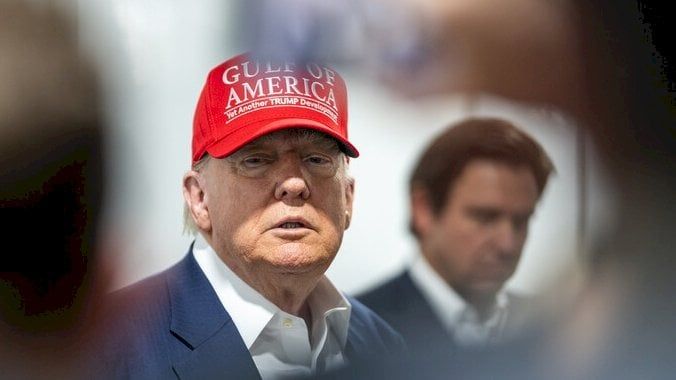 ترامب: نجهز "مفاجأة صغيرة" لروسيا