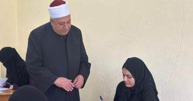 القسم العلمى بالثانوية الأزهرية يختتم الامتحانات بأداء مادة التفسير