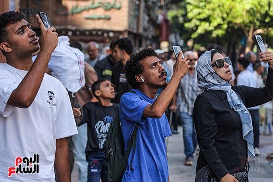 10 مشاهد من حريق سنترال رمسيس.. بطولات رجال الإطفاء وجدعنة المصريين الأبرز