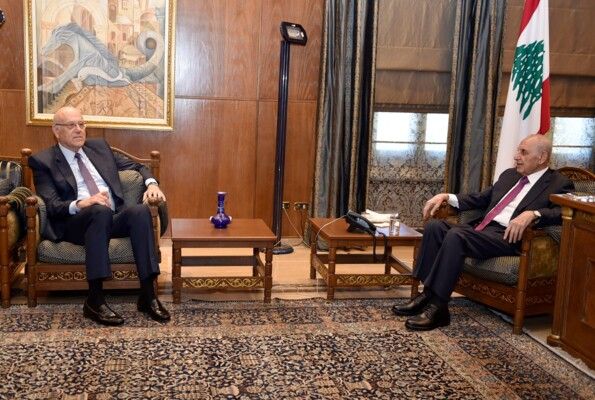 بري عرض المستجدات مع ميقاتي واطّلع من الحوت على أوضاع الميدل إيست وتلقى برقية من البنك الدولي