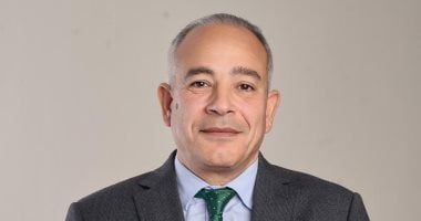 نائب وزير الإسكان السابق يتقدم بأوراق ترشحه لانتخابات مجلس الشيوخ عن حزب العدل