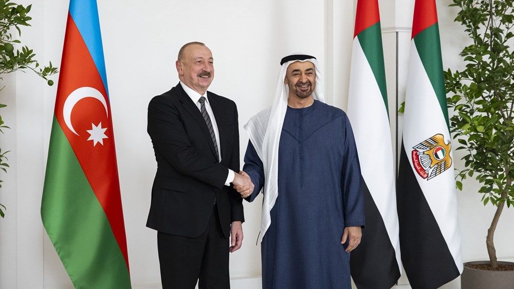 رئيس الدولة ورئيس أذربيجان يبحثان علاقات التعاون بين البلدين