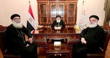 البابا تواضروس الثانى يلتقى وكيل إكليريكية الإسكندرية