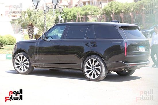 أشرف زكى وريهام حجاج والسعدنى فى جنازة المخرج سامح عبد العزيز