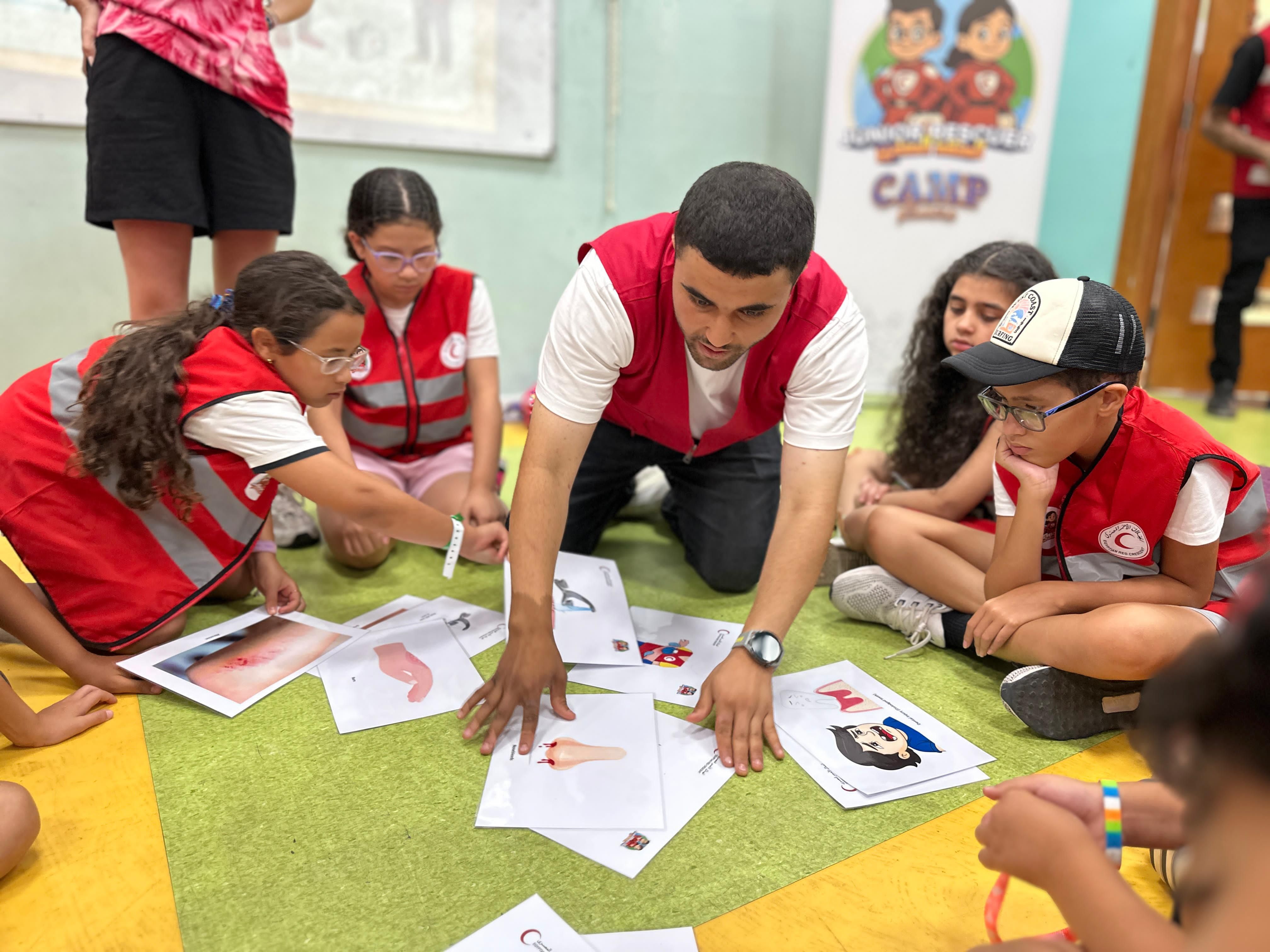 الهلال الأحمر المصرى يعلن انطلاق المعسكرات الصيفية لتدريب الأطفال على الإسعافات الأولية