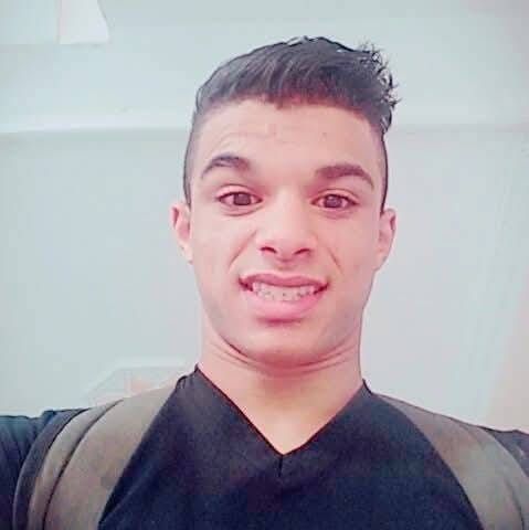 الامارات | بعد أيام من تعيينه .. انتحار معلم مغربي شاب يتحول إلى قضية رأي عام