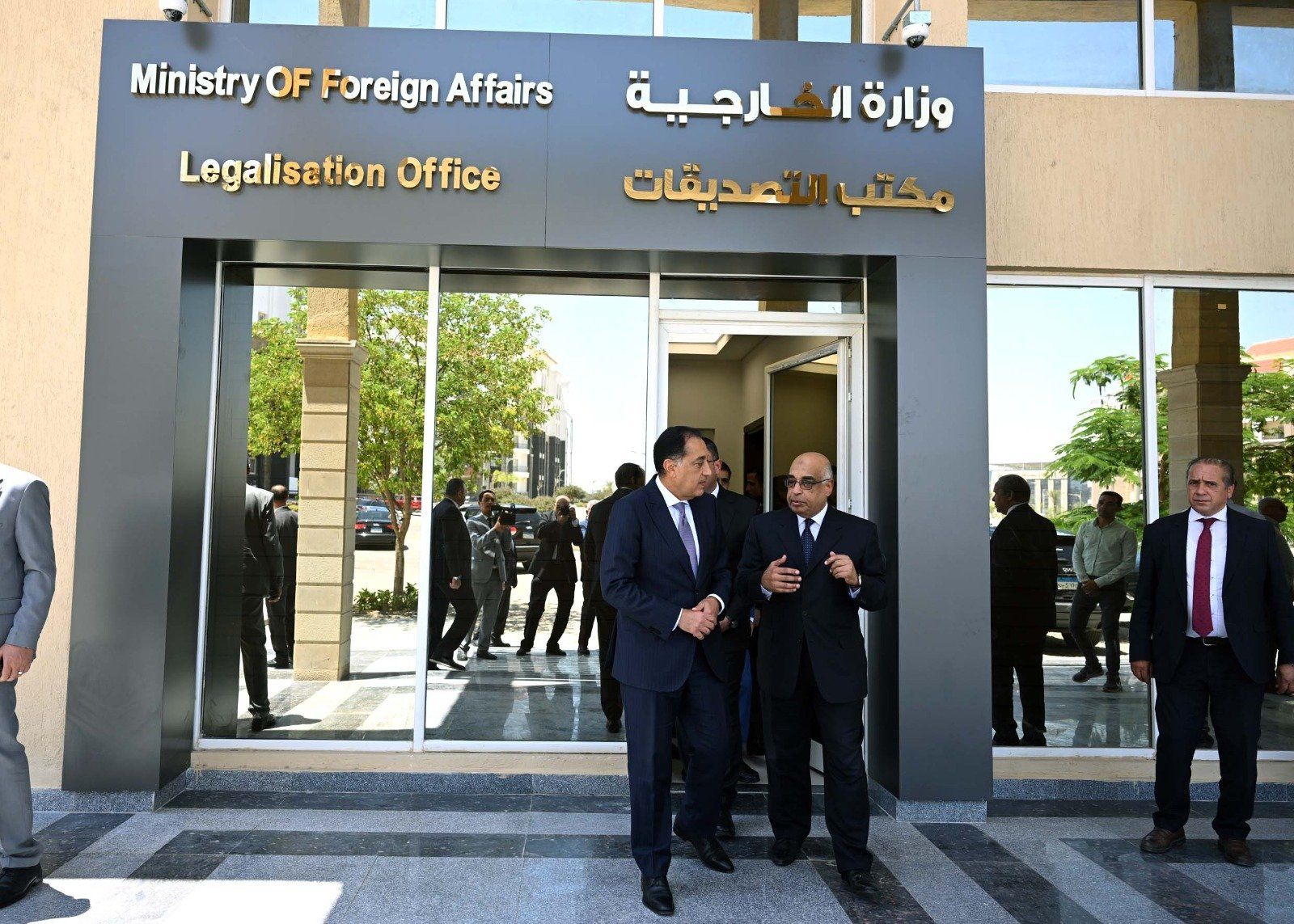 رئيس الوزراء يفتتح مقر مكتب خدمات الأجانب (زواج–تملك) بالعاصمة الإدارية الجديدة