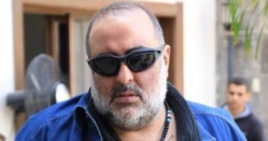 المخرج سامح عبد العزيز تميمة حظ نجوم جيله وموضع ثقتهم