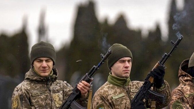 فضيحة دبلوماسية.. وثائق تكشف خطط سفراء غربيين للتأثير على الكويت في النزاع الأوكراني