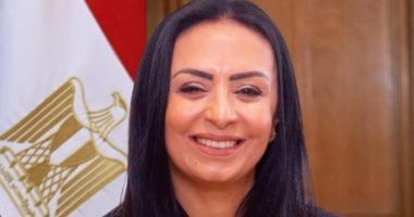 وزيرة التضامن تفتتح معرض ديارنا للحرف اليدوية والتراثية بمارينا