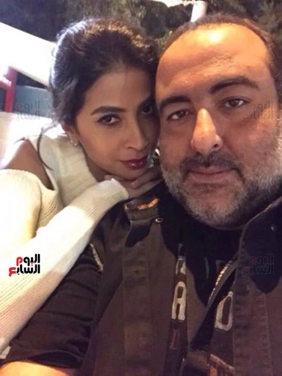 سامح عبد العزيز وروبى قصة وصفتها الأخيرة بـحب أطفال ومراهق جداً