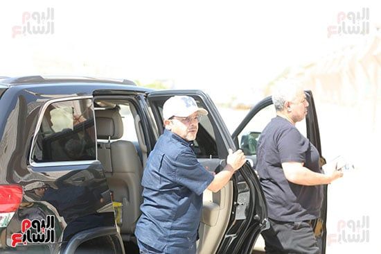 أشرف زكى وريهام حجاج والسعدنى فى جنازة المخرج سامح عبد العزيز