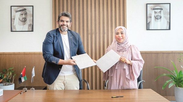 مذكرة تفاهم بين «الصحفيين الإماراتية» و«ميديا فيرس» للذكاء الاصطناعي