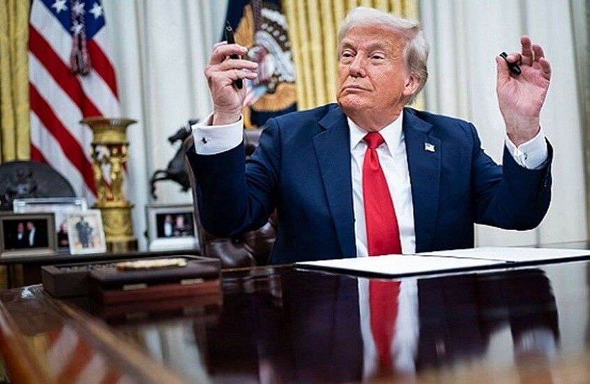 لروسيا...ترامب يعلن عن تجهيز مفاجأة صغيرة