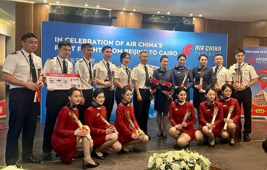طيران Air China يدشن أولى رحلاته لمطار القاهرة الدولى.. صور