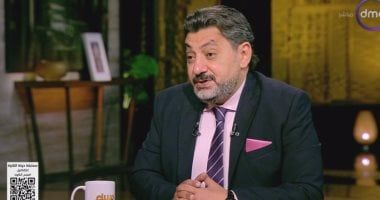 حسام الغمرى: الإخوان يتحالفون مع الشيطان من أجل السلطة والعاطفة جذبتنى لهم