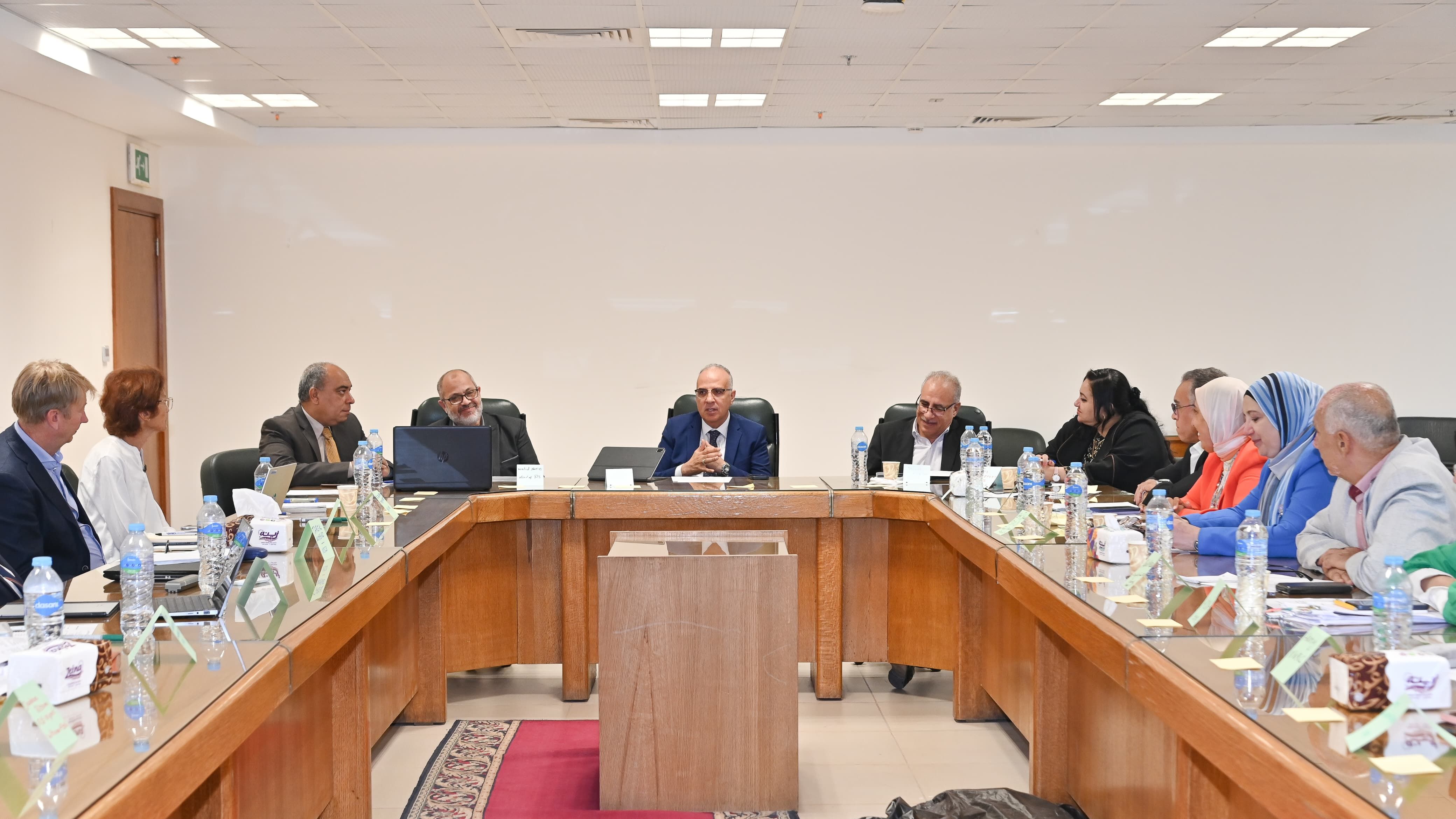 وزير الرى: تنفيذ تجربة لتثبيت خط الشاطئ والحد من النحر بمواد طبيعية صديقة للبيئة