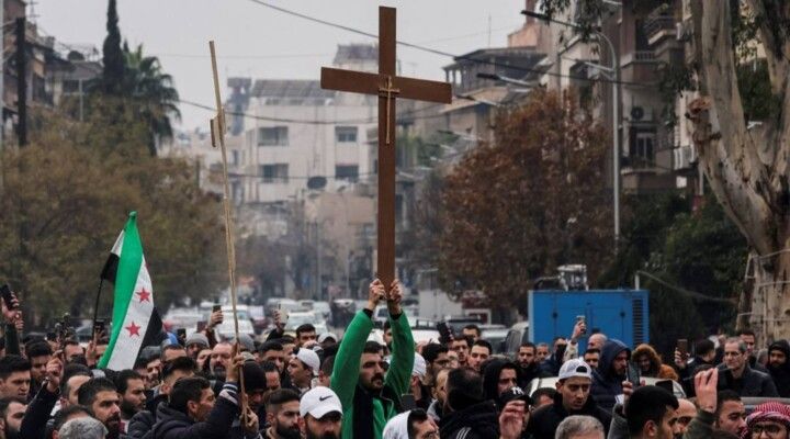 المسيحيون في سوريا: هجرة النجاة أم تهجير ممنهج