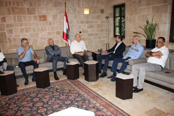 ميقاتي: هناك فرصة لحل ينطلق من أسس داخلية واضحة وينبغي التعاون للتوافق عليه برعاية رئيس الجمهورية