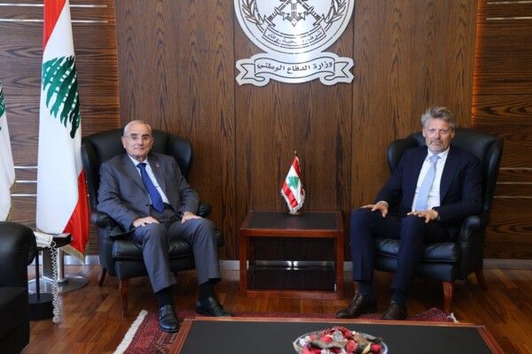 منسى استقبل سفير الدانماراك وبحث مع عيد في أوضاع السجون