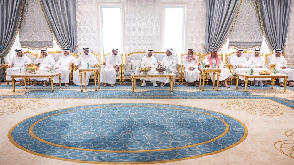 حمدان بن زايد يزور المواطن مبارك سعيد الحديلي المنصوري في مدينة السلع