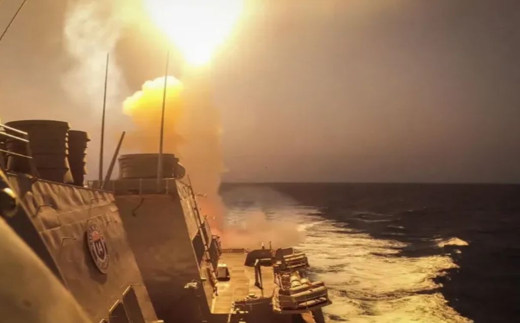 عاجل: أول رد عسكري أمريكي بعد طلب إسرائيل من واشنطن استئناف ضرباتها ضد الحوثيين