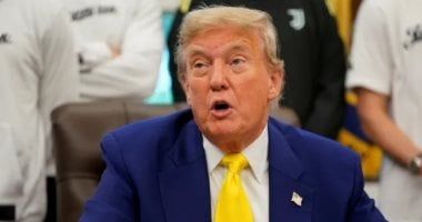 ترامب: أمريكا كانت ميتة قبل عام والآن نحن الاقتصاد الأفضل فى العالم